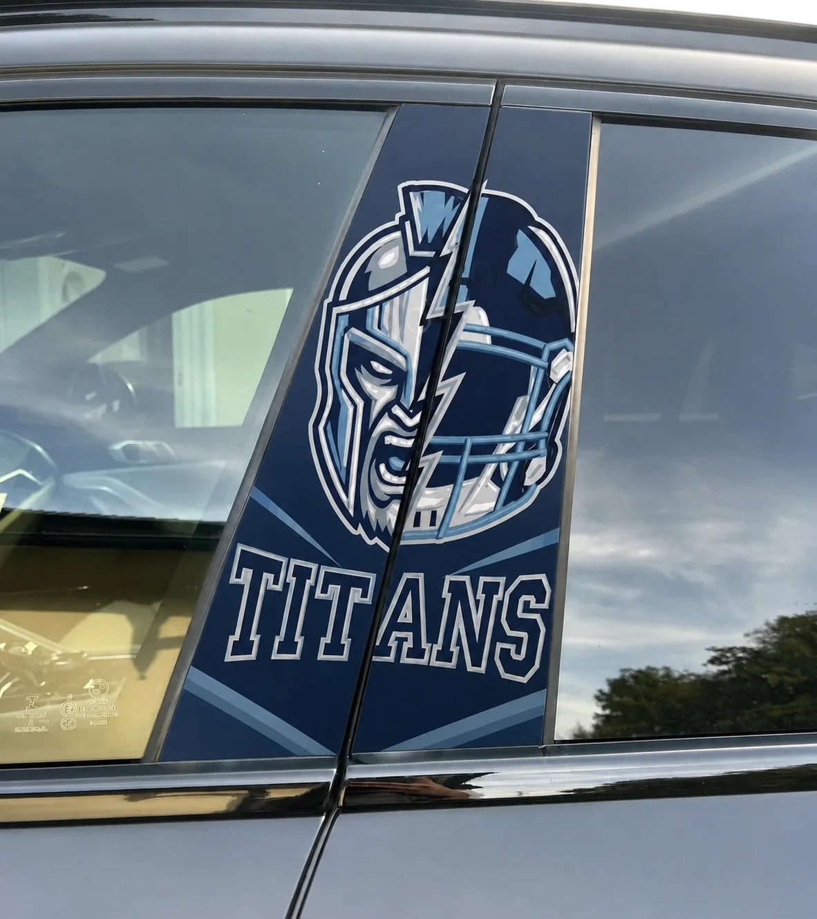 Tennessee Titans Car Pillar Wrap - Universal Fit