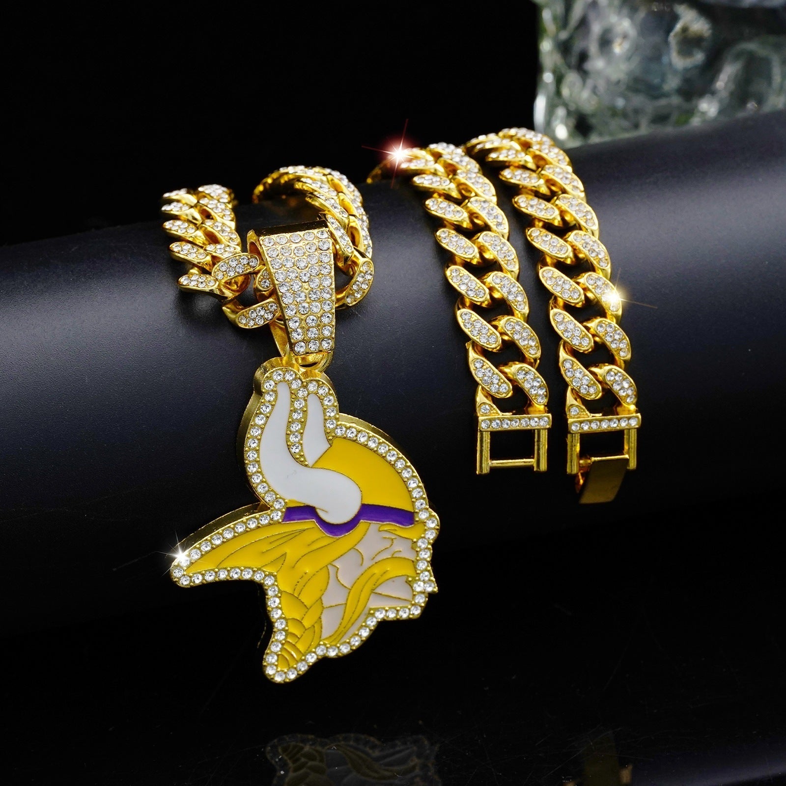 NFL Team Pride Gem Chain Necklace